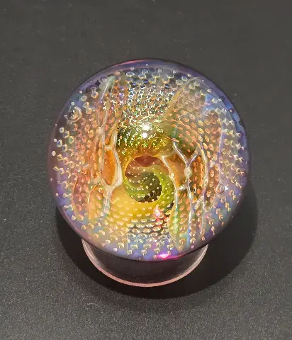 Honey In The Air — Borosilicate glass, 24K gold and 99.9% silver by Jared Omas / KRO Glass
