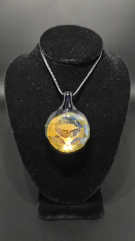 Pucker Up No. 2, a hand-blown glass pendant by Jared Omas with a lip pattern in 24k gold and pure silver