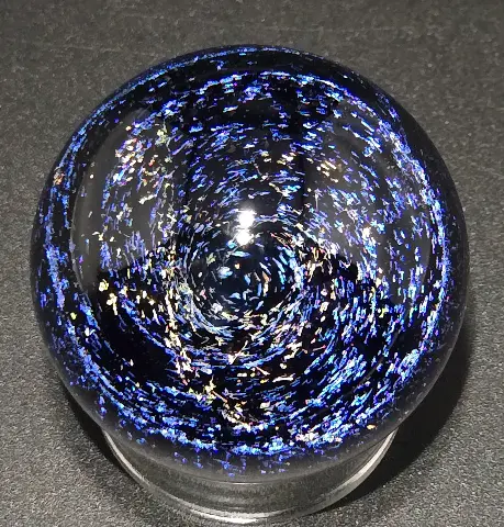 Blue/gold vortex — view 2