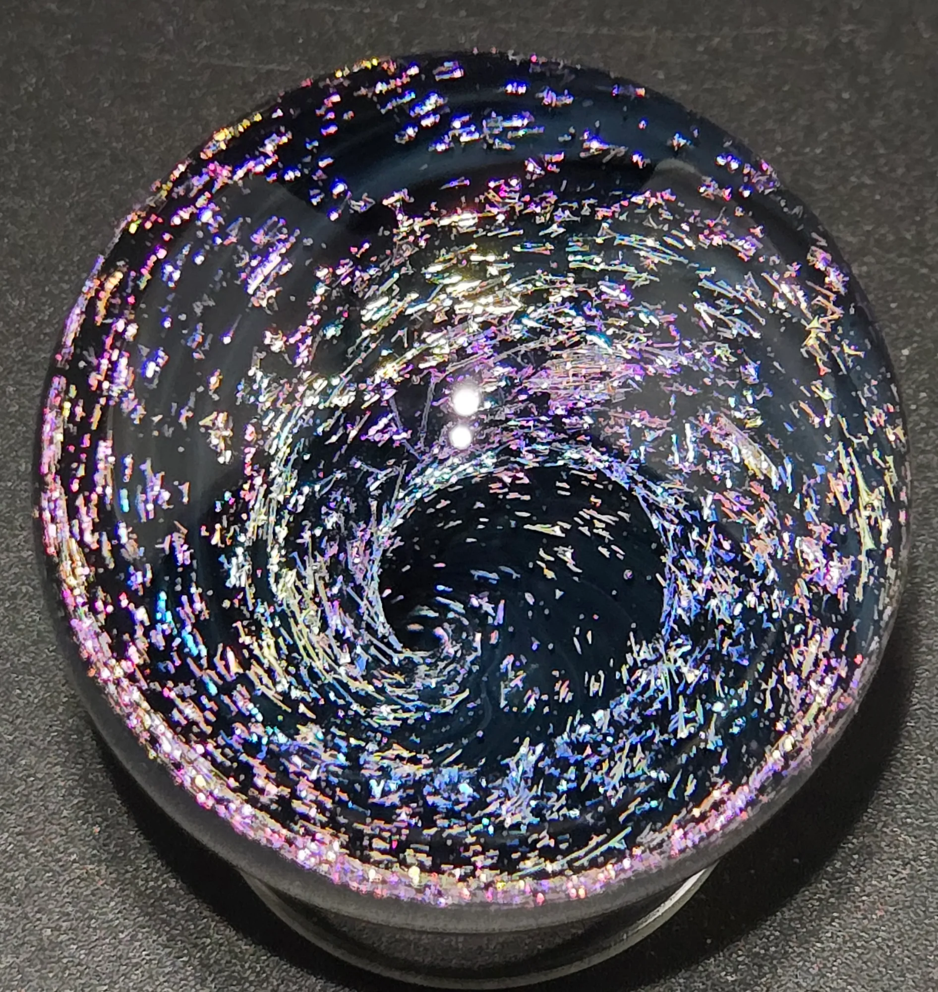 Iridescent rainbow dichro vortex